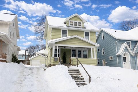 Photo of 272 Laurelton Road, Irondequoit, NY 14609 (MLS # R1659080)