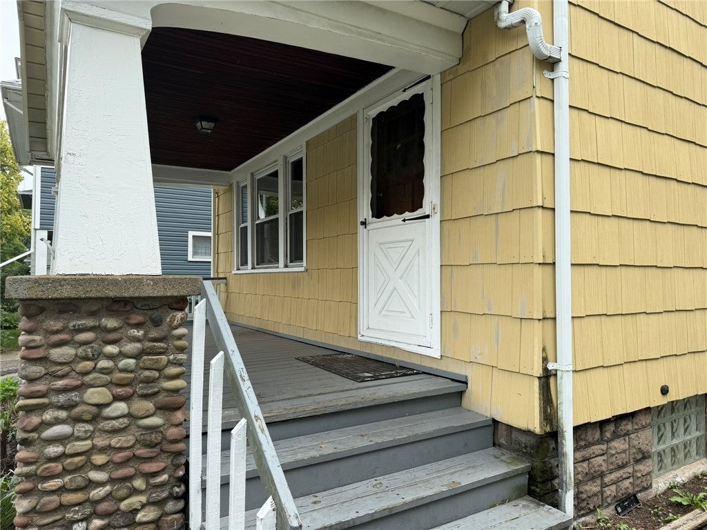 707 Parsells Avenue