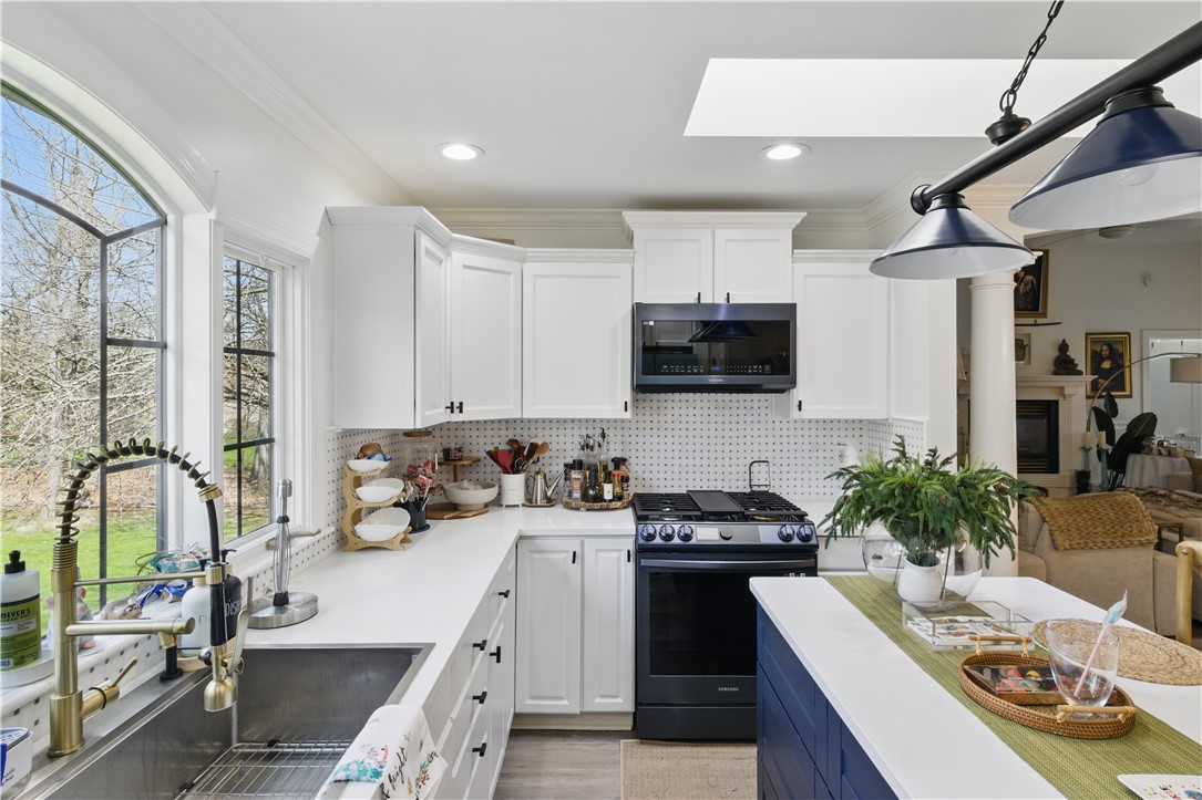 112 Heather Ridge, Greece, New York image 42