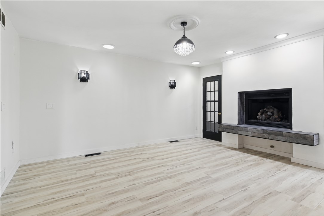 112 Heather Ridge, Greece, New York image 14