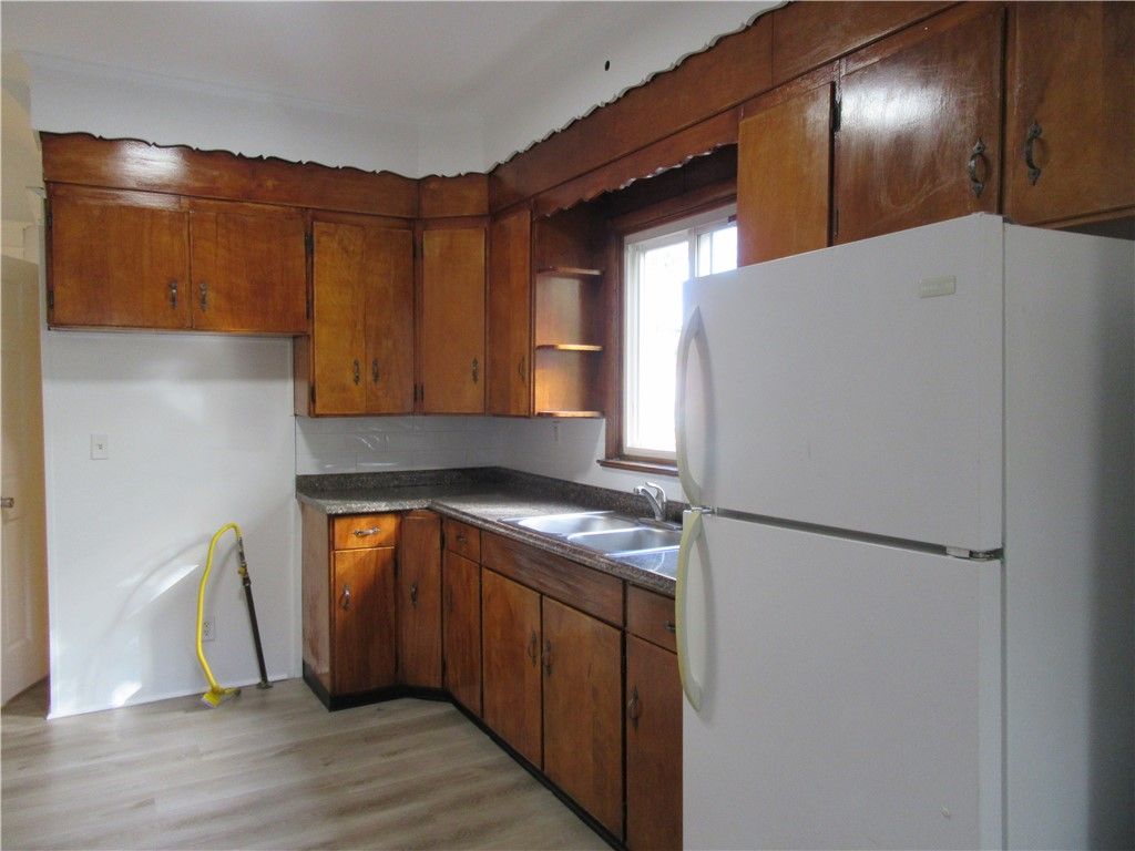 Photo of 17 Myrtle Street, Rochester, NY 14606 (MLS # R1644969)