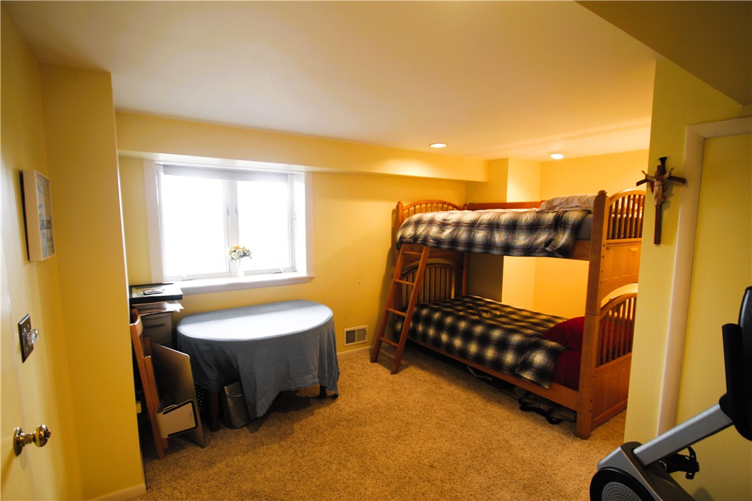 19 Wandering Trail Trl, Pittsford, New York image 44