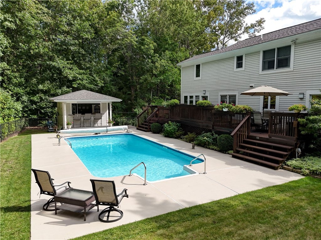 490 Bluhm Road