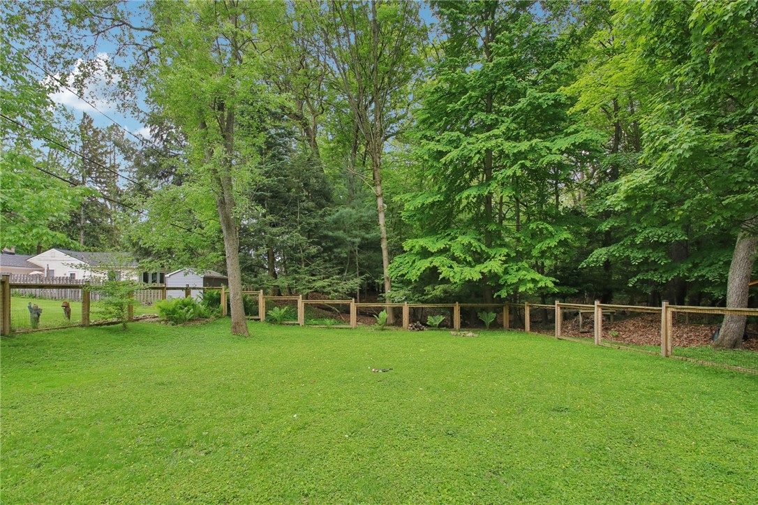 33 Drury Lane, Brighton, New York image 41