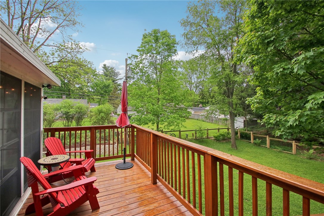 33 Drury Lane, Brighton, New York image 38