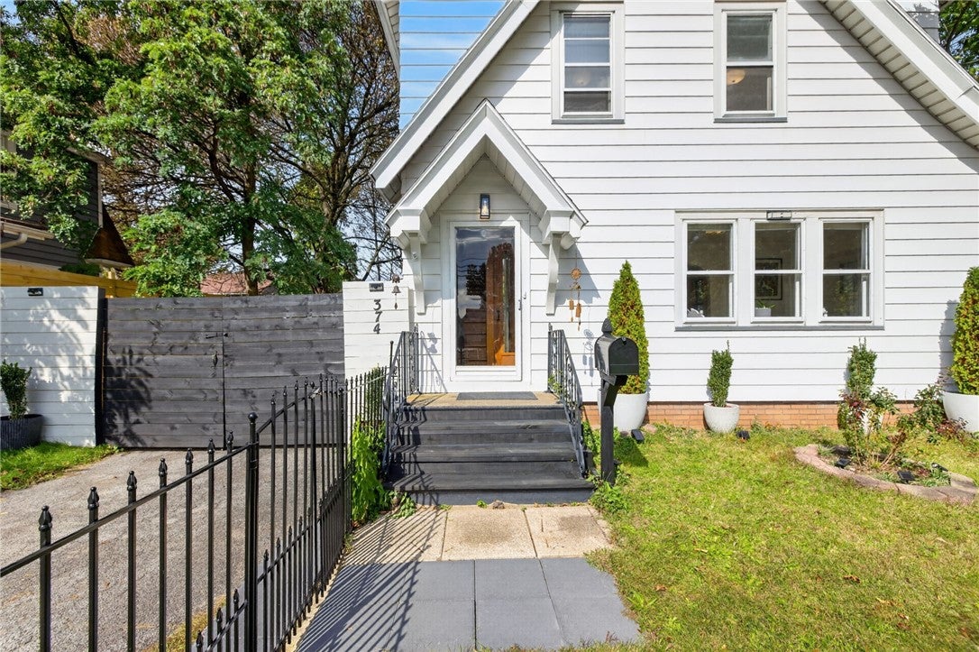 374 Stone Road