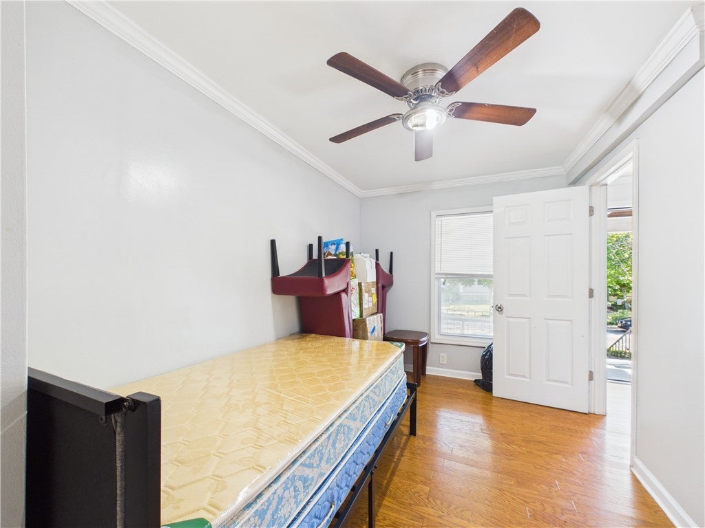 140 Parkwood Avenue