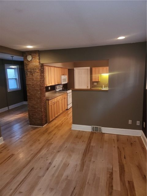 Tiny photo for 57 Rowley Street #lower, Rochester, NY 14607 (MLS # R1655339)