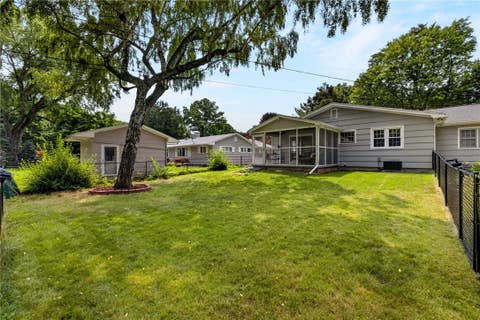 Tiny photo for 19 Larchwood Drive, Perinton, NY 14534 (MLS # R1702157)