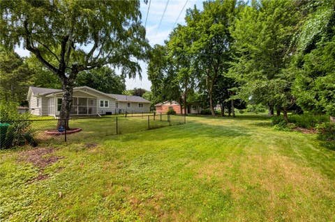 Tiny photo for 19 Larchwood Drive, Perinton, NY 14534 (MLS # R1702157)
