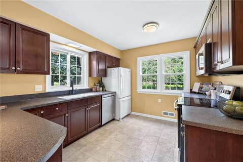 Tiny photo for 19 Larchwood Drive, Perinton, NY 14534 (MLS # R1702157)