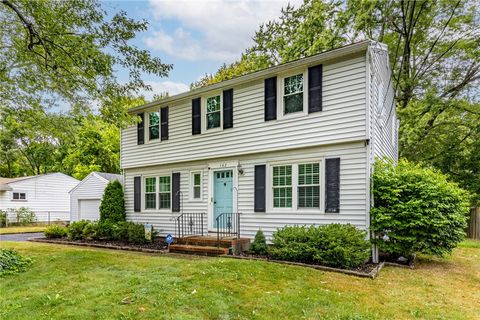 Photo for 142 Westside Drive