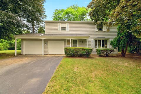Homes For Sale - 128 Cobblestone Drive<br/> Monroe County, Henrietta, NY 14623