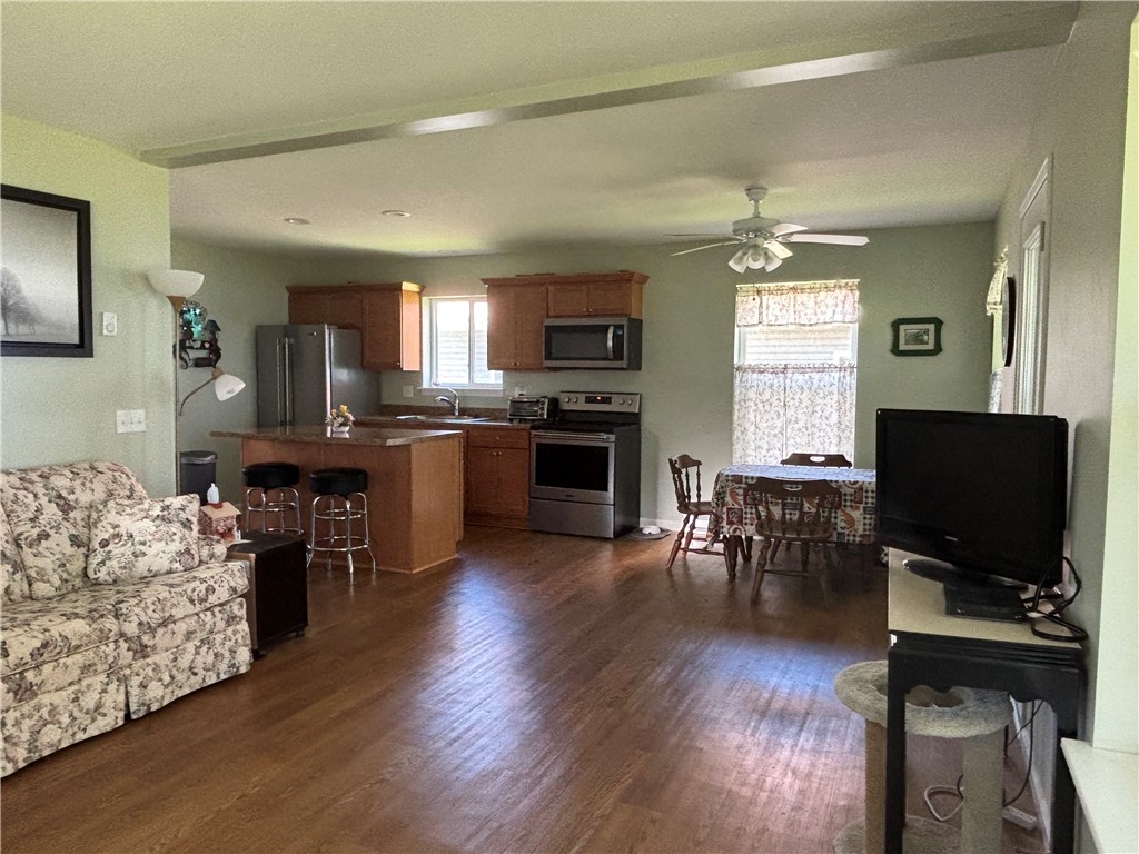 236 Danielle Lane, Kendall, New York image 14