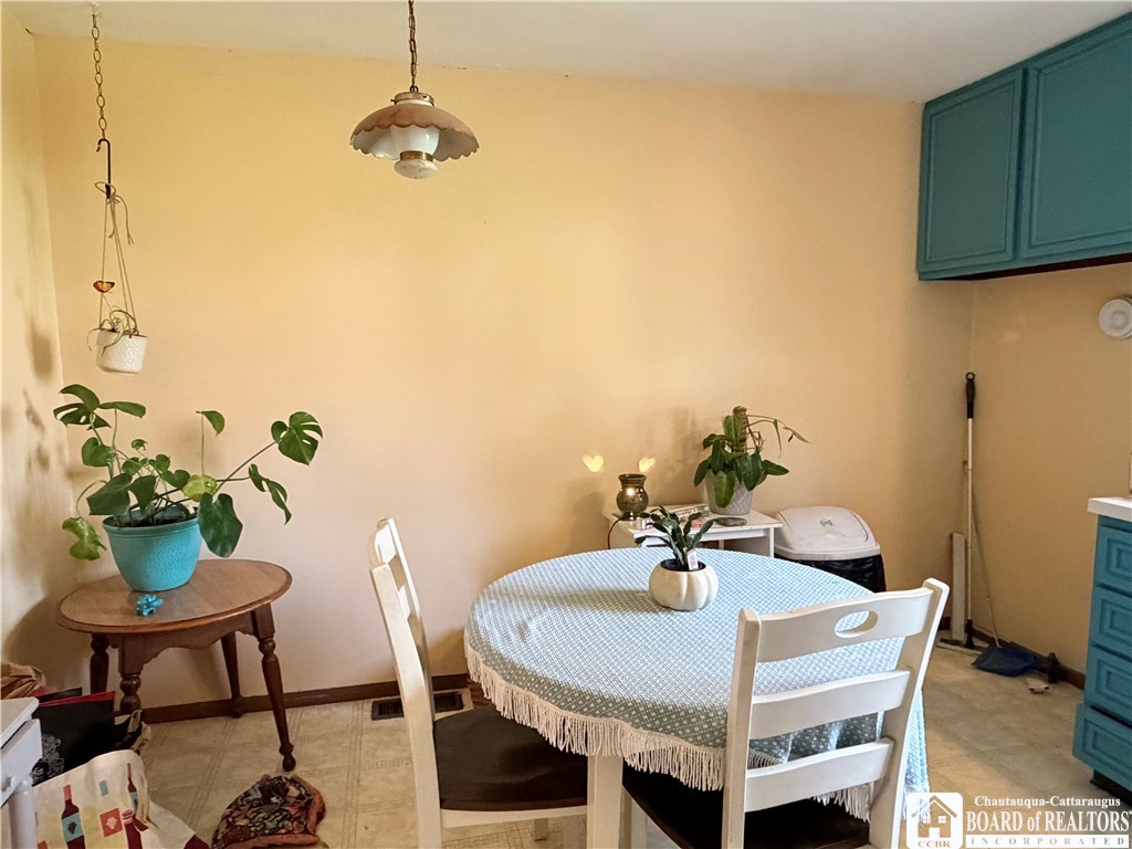 341 E Virginia Boulevard