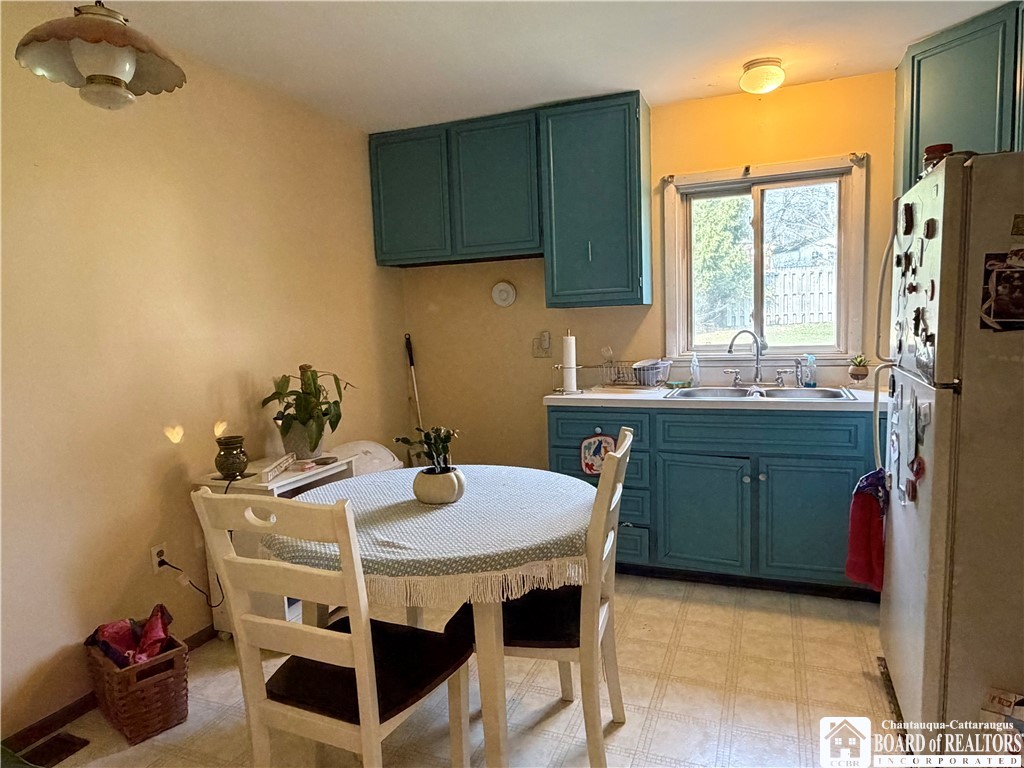 341 E Virginia Boulevard