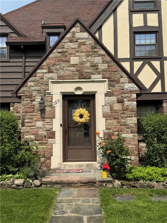 Search Properties 2 283 bonnie brae avenue
