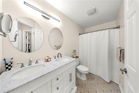 Tiny photo for 102 Cranbrook Ter Ter, Webster, NY 14580 (MLS # R1690123)