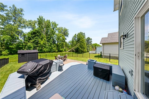 Tiny photo for 102 Cranbrook Ter Ter, Webster, NY 14580 (MLS # R1690123)