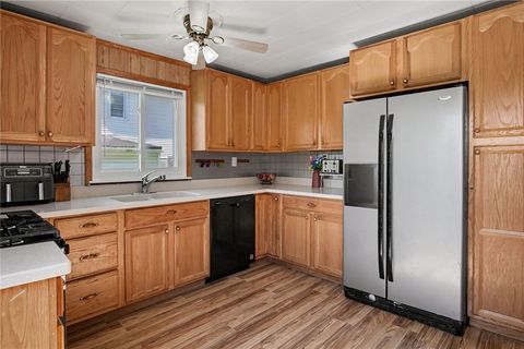 Tiny photo for 18 Bennett Avenue, Manchester, NY 14504 (MLS # R1693471)