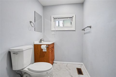 Tiny photo for 18 Bennett Avenue, Manchester, NY 14504 (MLS # R1693471)