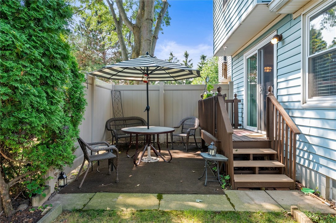 14 Flower Dale Drive