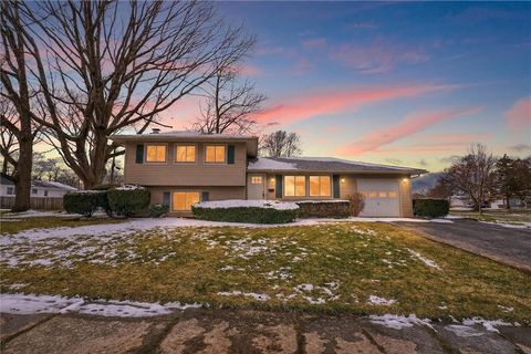 Photo of 149 Centerwood Drive, Greece, NY 14616 (MLS # R1667821)