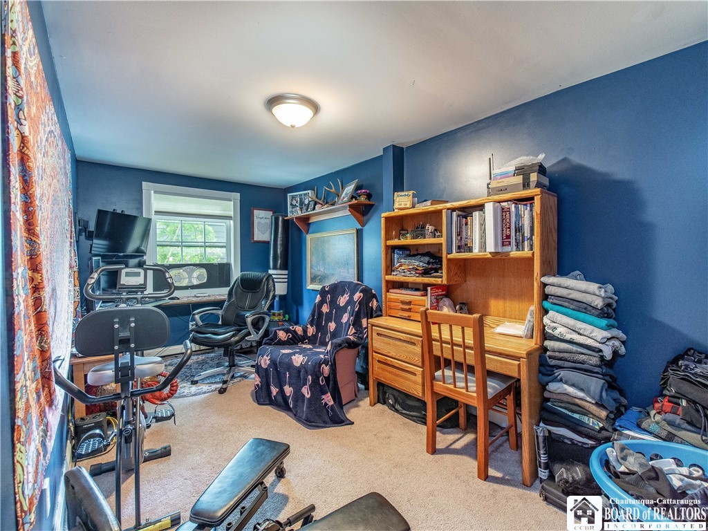 33 Gwendolin Avenue, Jamestown, New York image 17