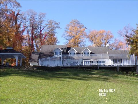 Photo of 3137 Abrams Road, Reading, NY 14891 (MLS # R1655478)