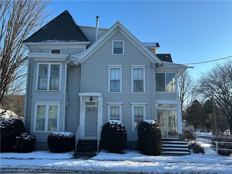 Photo of 8 Guernsey Street, Norwich, NY 13815 (MLS # R1585502)