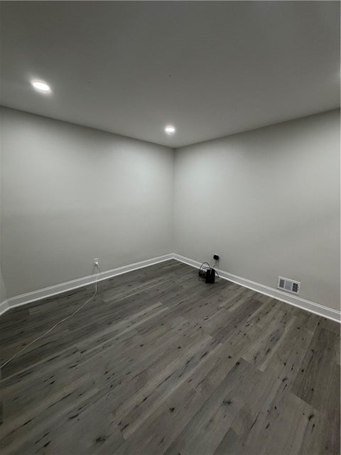 Tiny photo for 306 Fulton Street #B, Elmira City, NY 14904 (MLS # R1715099)