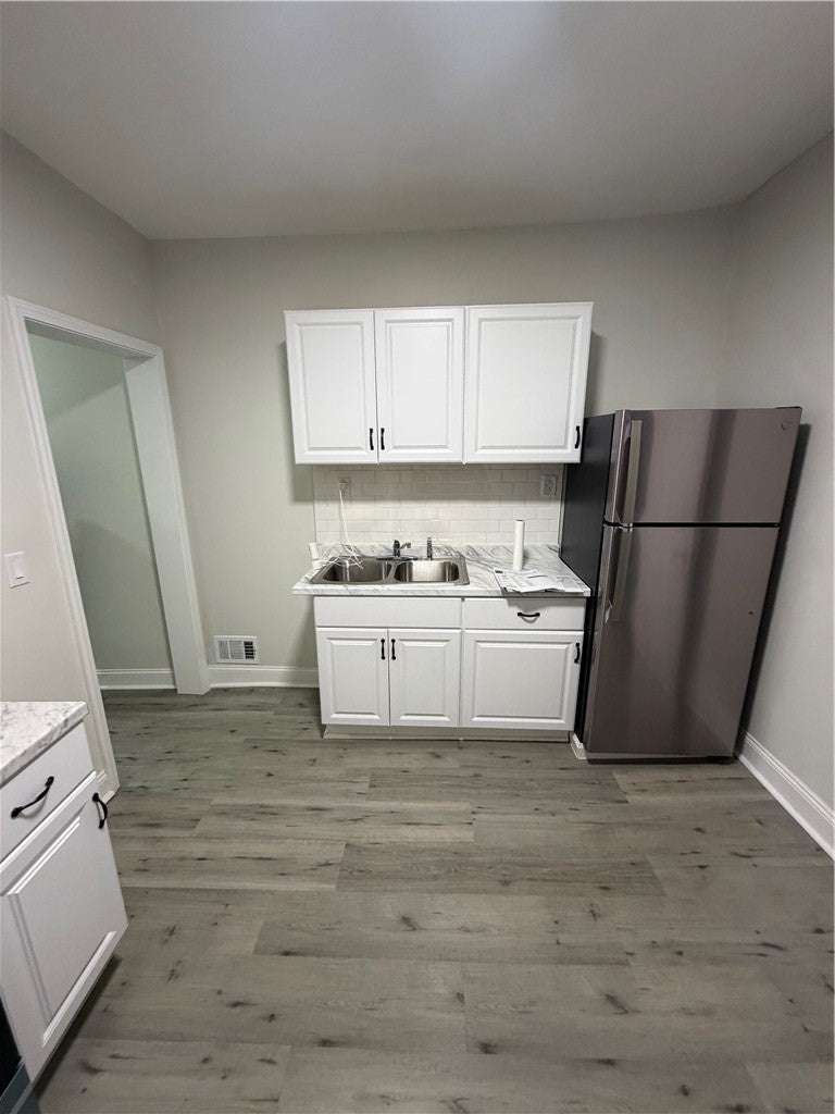 306 Fulton Street B