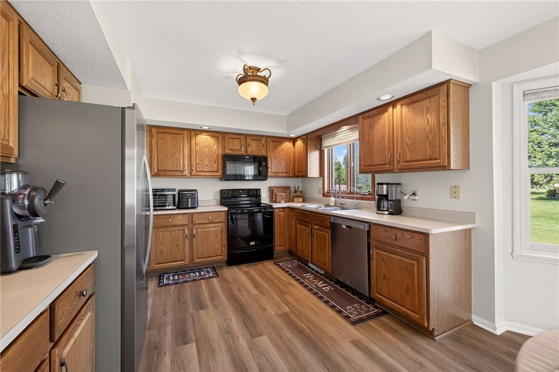 75 Pickering Drive