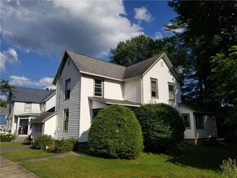 Photo of 12 Hickok Avenue, Norwich, NY 13815 (MLS # R1549436) Photo of 12 Hickok Avenue, Norwich, NY 13815 (MLS # R1549436)