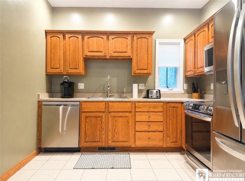 8034 Abbey Lane 8034