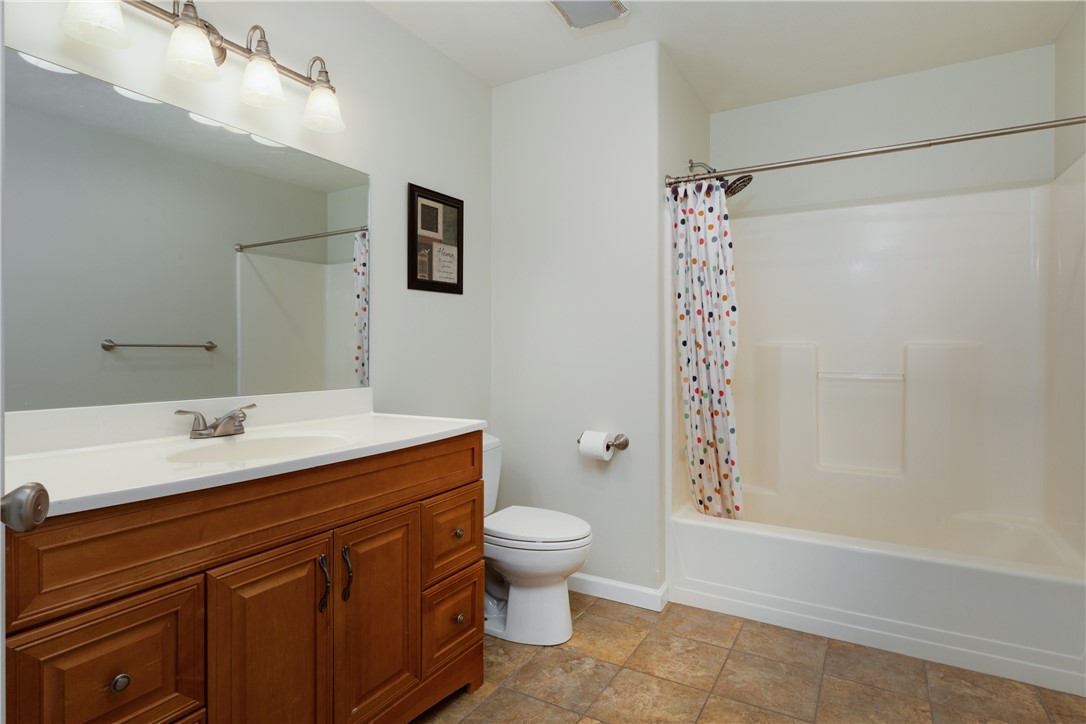 318 Wexford Lane, Horseheads, New York image 34