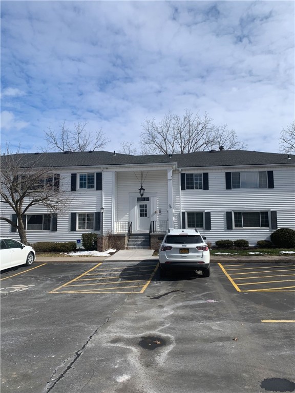 30 Colonial Parkway #B, Pittsford, New York image 1
