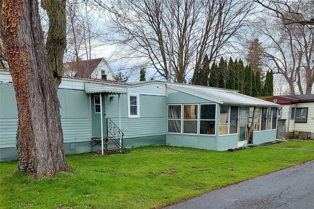 1529 Buffalo Road, Gates, New York image 1
