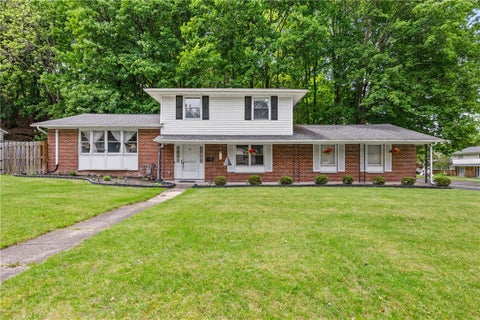 Homes For Sale - 87 Chapel Hill Drive<br/> Monroe County, Irondequoit, NY 14617