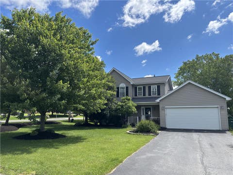 Photo of 390 Everwild Lane, Walworth, NY 14502 (MLS # R1702740)