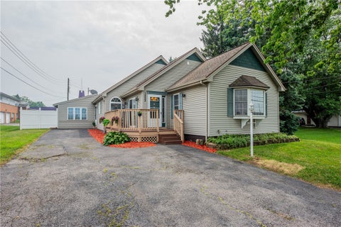 Photo for 1223 Lexington Avenue