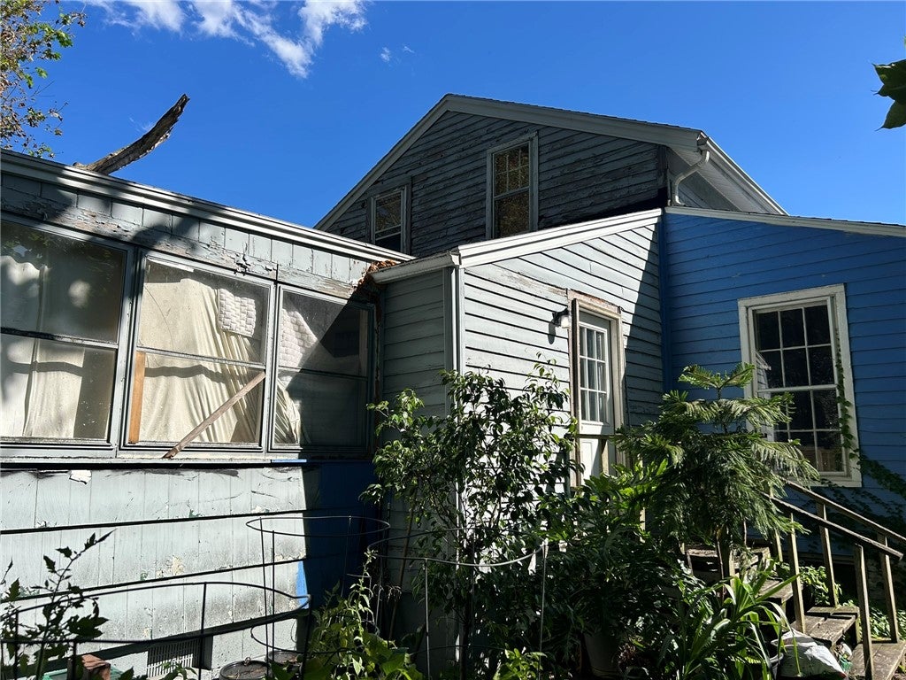 250 Gregory Street