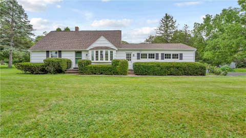 Homes For Sale - 770 Victor Road<br/> Macedon, NY 14502