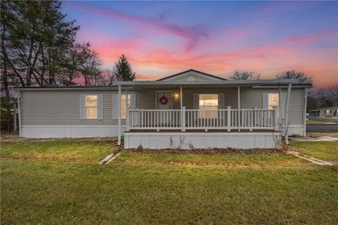 Mobile Home For Sale - 31 Picture Book Park<br/> West Bloomfield, NY 14585