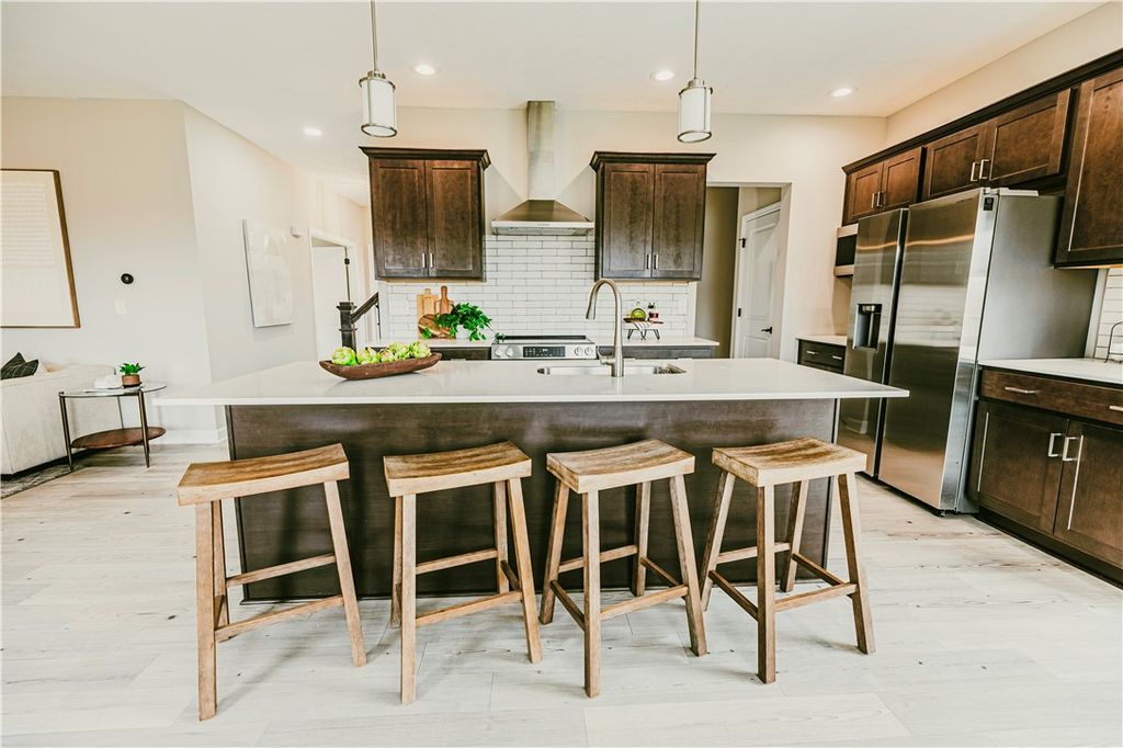 Photo of 188 Mossy Oak Cove, Henrietta, NY 14586 (MLS # R1665120)