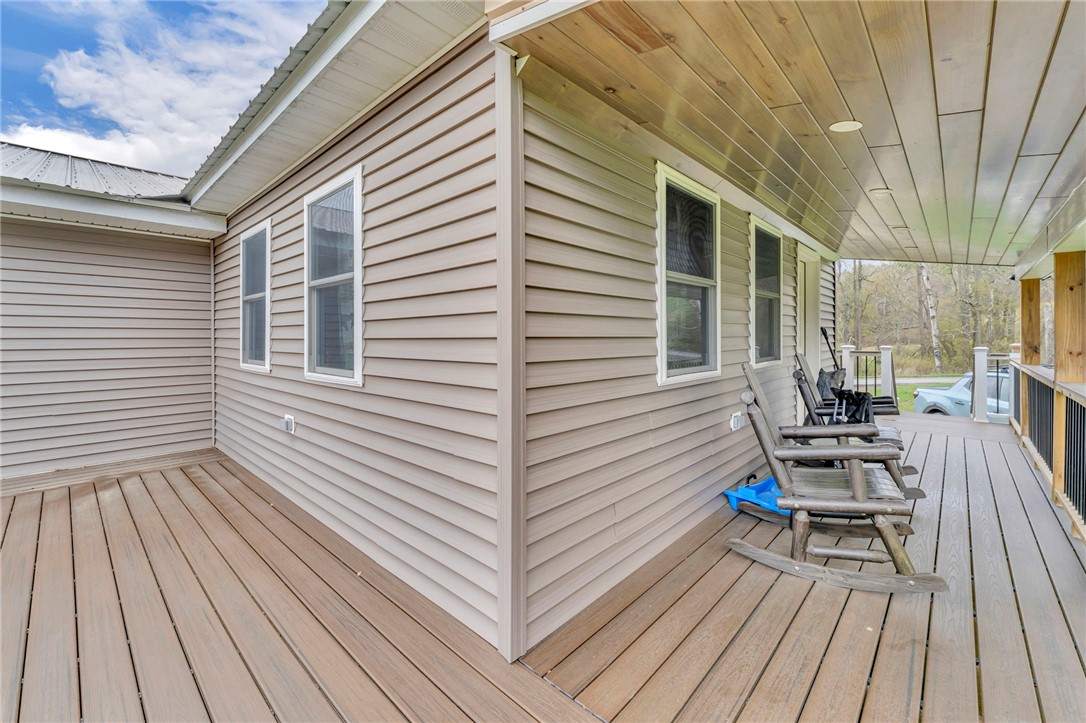 1646 County Highway 10