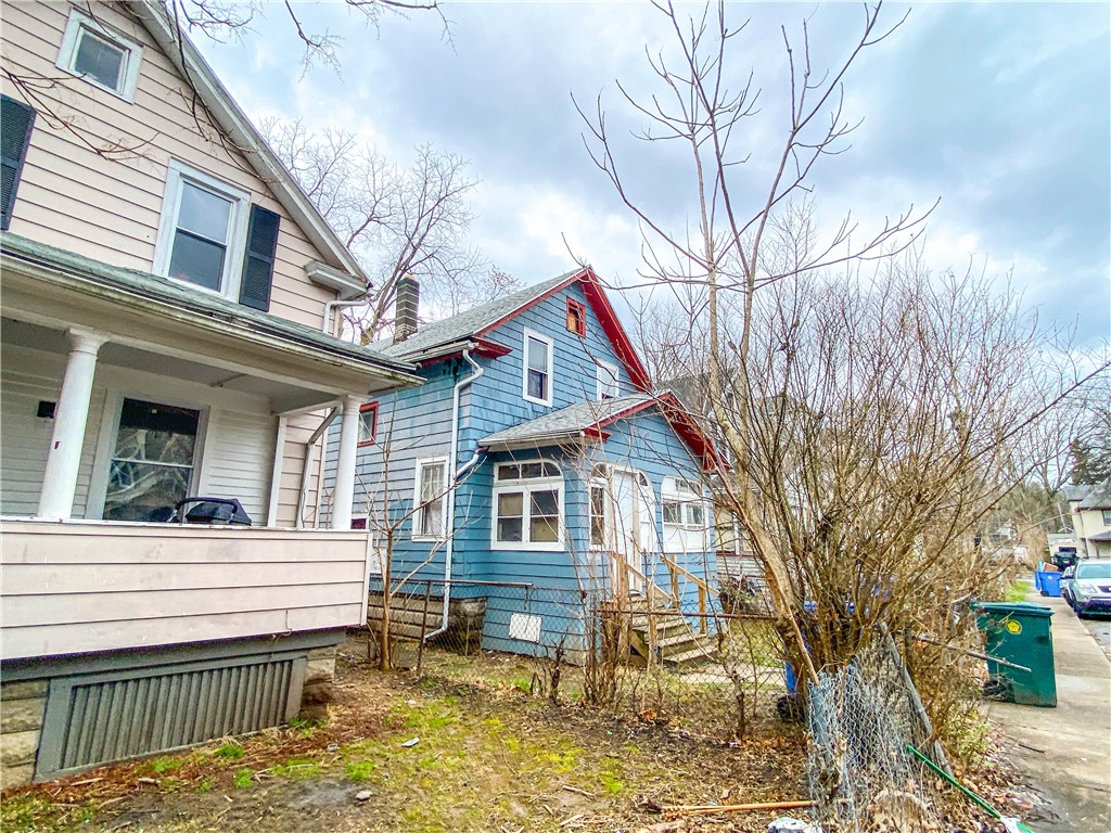 18 Superior Terrace, Rochester, New York image 2