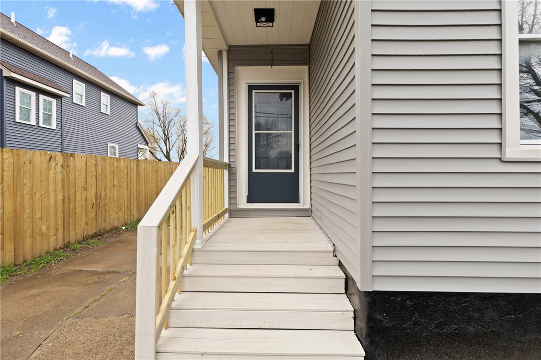33 Barons Street, Rochester, New York image 3