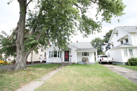 Homes For Sale - 258 Rawlinson Road<br/> Irondequoit, NY 14617