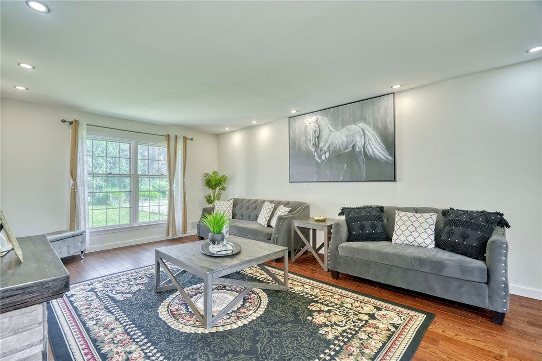 16 Kitty Hawk Drive